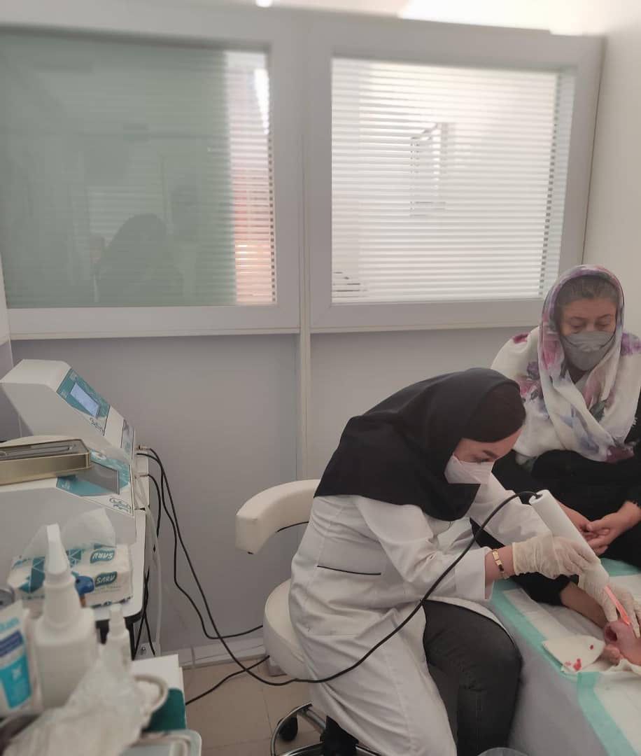 مریم برخورداری حکیم زخم